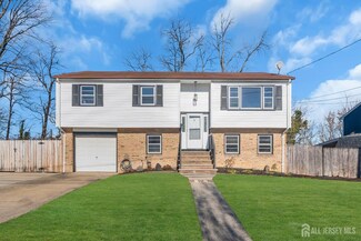 14 Ridgeview Rd, Jamesburg, NJ 08831