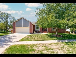 1343 S Gasaway Dr, Derby, KS 67037