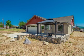17696 W Foothill Rd, Yarnell, AZ 85362
