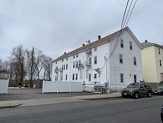 2016 N Main St, Fall River, MA 02720