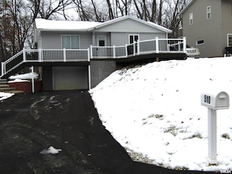 510 W Milton Ave, Lewistown, IL 61542