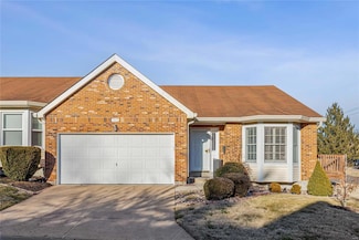 1019 Forder Square Dr Unit 8, Saint Louis, MO 63129