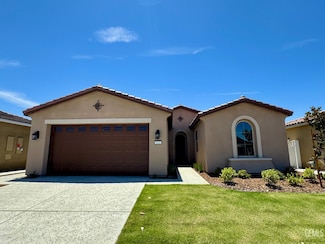 2411 Addlington St, Bakersfield, CA 93311