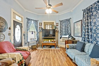 338 Stace, San Antonio, TX 78204