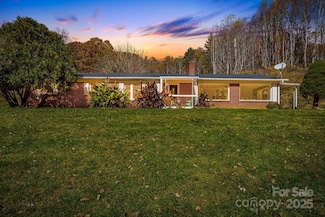 1675 Ponder Creek Rd, Mars Hill, NC 28754