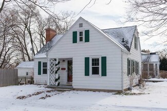 19 Roxbury Rd, Madison, WI 53704