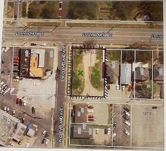 1702 S Broadway St, Pittsburg, KS 66762