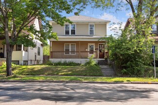 1072 Front Ave, Saint Paul, MN 55103