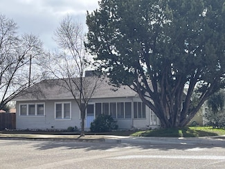 1344 Tulare St, Newman, CA 95360