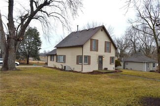 1502 Park St, Perry, IA 50220