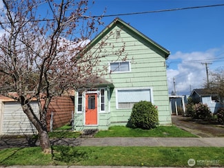 214 N Washington St, Aberdeen, WA 98520