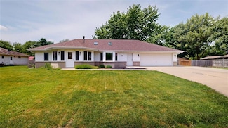 416 S Park St, Stuart, IA 50250