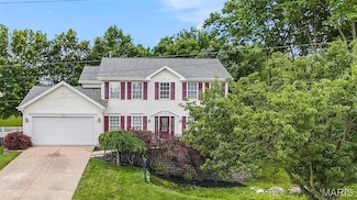 1575 Uthoff Dr, Fenton, MO 63026