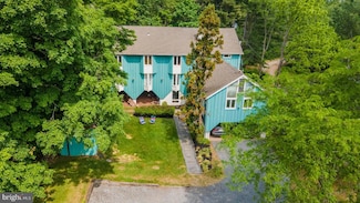 32 Dead Tree Run Rd, Belle Mead, NJ 08502