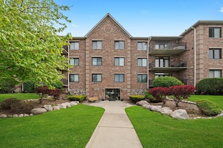 11035 Deblin Ln Unit 205, Oak Lawn, IL 60453