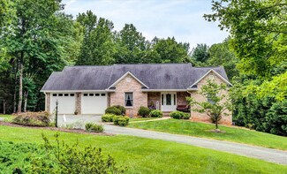 181 Regency Blvd, Rocky Mount, VA 24151