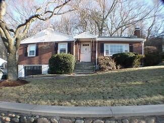 1890 Washington St, Auburndale, MA 02466