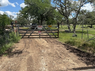 30602 Krueger Rd, Bulverde, TX 78163