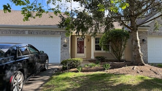 4330 Aspen Trails Dr NE, Grand Rapids, MI 49546
