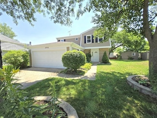 4946 Somerton Dr, Hoffman Estates, IL 60010
