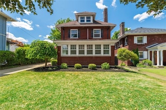 36 University Ave, Buffalo, NY 14214