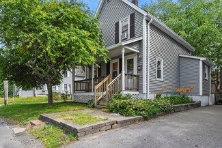 79 Hart St, Taunton, MA 02780