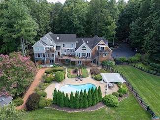 1141 Kingsway Rd, Afton, VA 22920