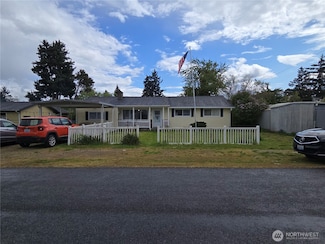 1316 119th St S, Tacoma, WA 98444