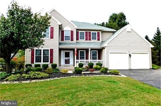 552 Clydesdale Dr, New Hope, PA 18938