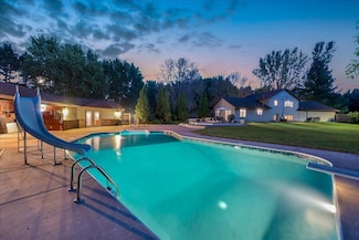 16330 Notre Dame St NE, Forest Lake, MN 55025