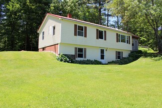50 Palmer Rd, Skowhegan, ME 04976