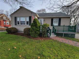 11 S Long St, Johnston, RI 02919