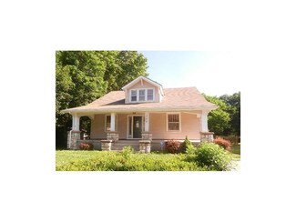 306 E Walnut St, Independence, MO 64050