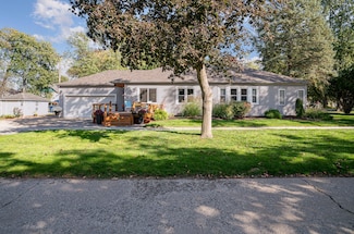 158 Chesterton Blvd, Chesterton, IN 46304