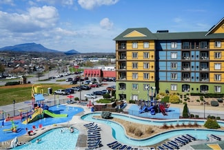 225 Collier Dr Unit 2210, Sevierville, TN 37862