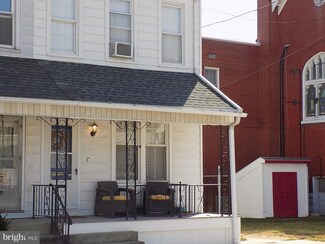 19 N Seward St, York, PA 17404