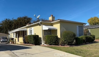 8421 Lilienthal Ave, Los Angeles, CA 90045