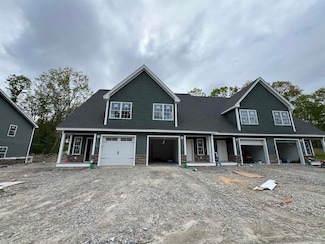 74 Rockingham Rd Unit 64-C, Derry, NH 03038