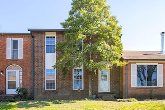 324 Huntington Ridge Dr, Nashville, TN 37211