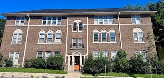 3070 N Oakland Ave, Milwaukee, WI 53211