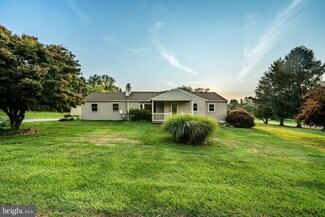 113 Westmoreland Dr, Coatesville, PA 19320
