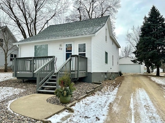 212 Main St E, Clarks Grove, MN 56016