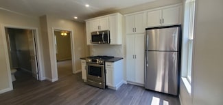 86 Pinehurst Ave Unit 1, Auburn, MA 01501