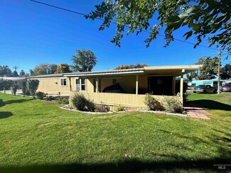 3100 Alden Rd Unit 14, Fruitland, ID 83619