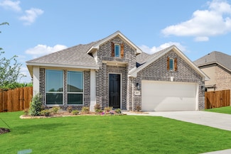 182 Creekside Dr, Sanger, TX 76266