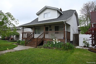 1010 Fort Park Blvd, Lincoln Park, MI 48146