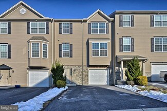 22 Indiana Cir, Lemoyne, PA 17043