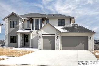 2737 N 181st St, Omaha, NE 68022