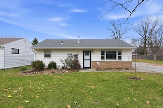 2212 Dale Dr, Fort Wayne, IN 46819