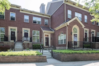 2827 Biddle Ave, Wyandotte, MI 48192